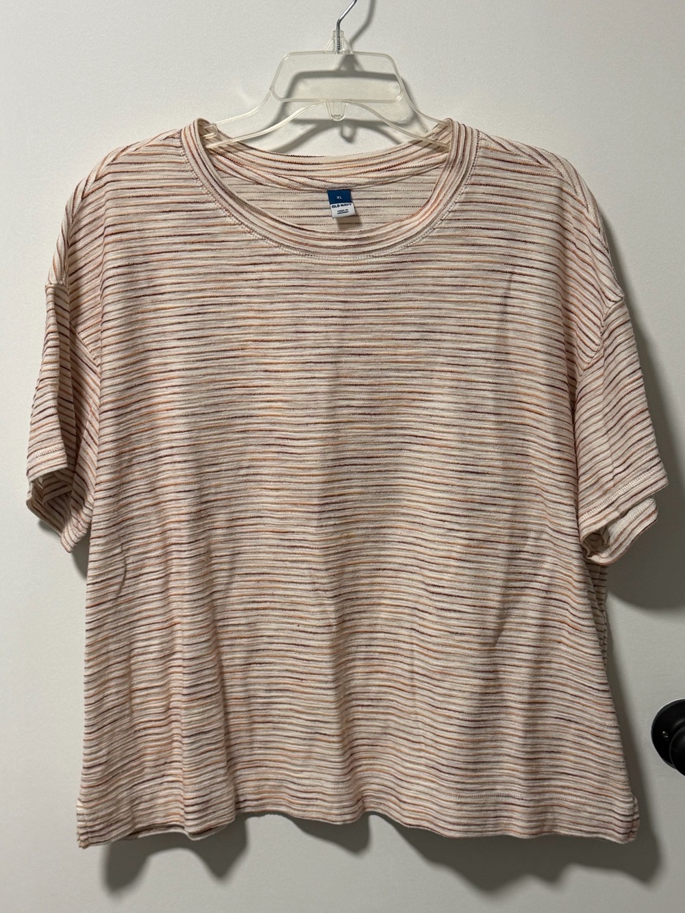 Old Navy Textured Striped Shirt | Size XL | Red/Pink/White